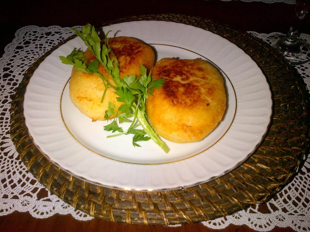 Papas rellenas — stuffed potato croquettes browned in the pan
