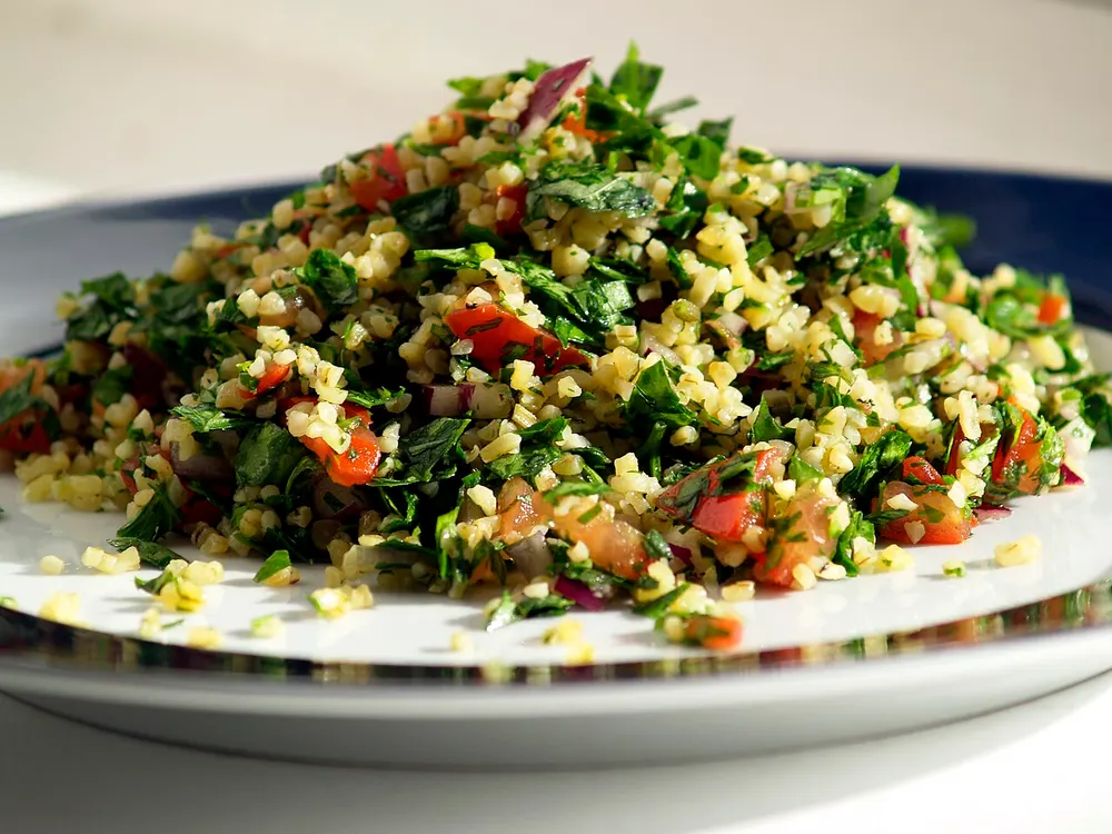 Tabbouleh — Levantine bulgur salad with parsley, tomato and mint